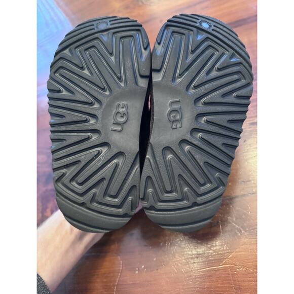 UGG Kids Tasman II Size 11c Little Kid Moccasin Slippers - Black - Picture 5 of 9